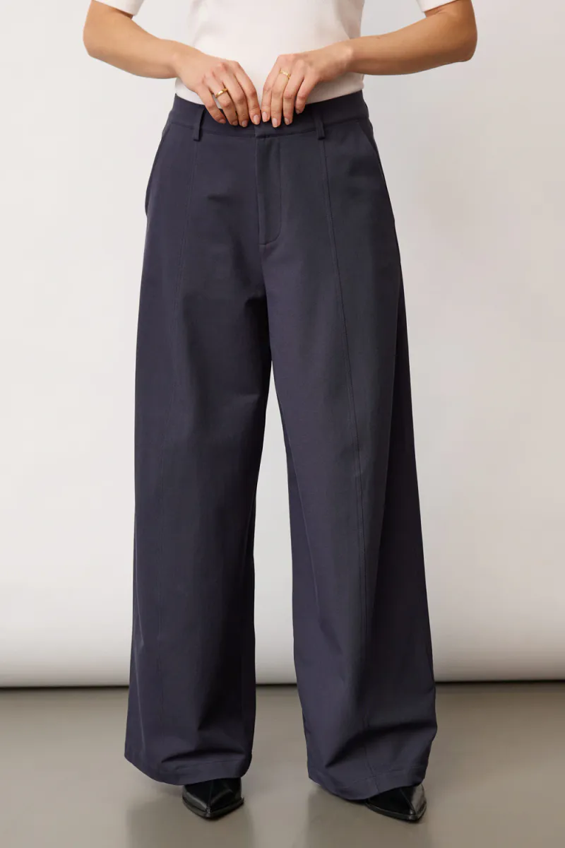 Demi Barrel Pant, Navy