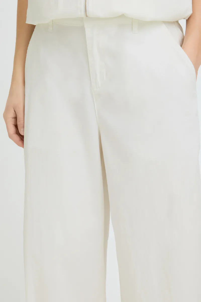 Claudia Pant, Cloud Dancer