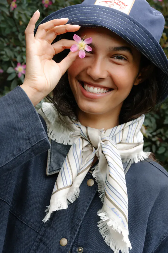 Scallopia Striped Sia Scarf, Birch White