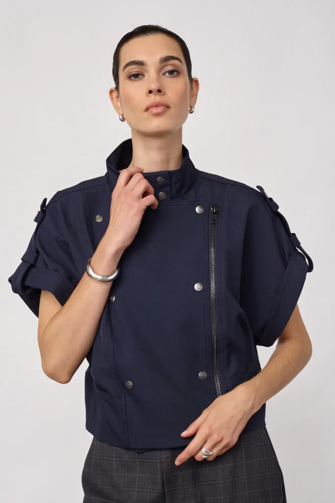 Luna Vest, Navy